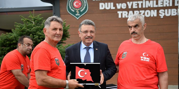 trabzonda-71-sehidin-adi-anitlastirildi.jpg