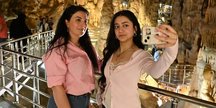 karaca-magarasi-4.webp