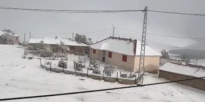 gumushanede-kar-yagdi-2.webp