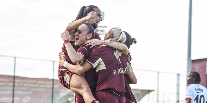 kadin-futbol-derbide-galip-2.webp