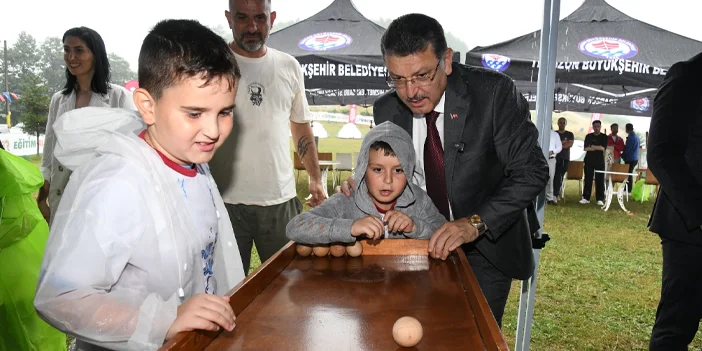 cilekli-dusler-koy-merkezi-2.webp