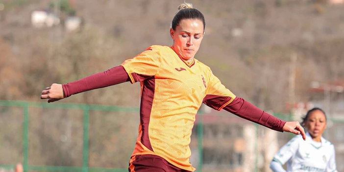 trabzonspor-giresun-sanayispor-kadin-futbol-1.webp